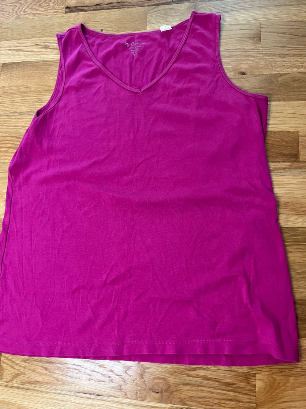 Chico's V-Neck Sleeveless Tank Top in Fuchsia